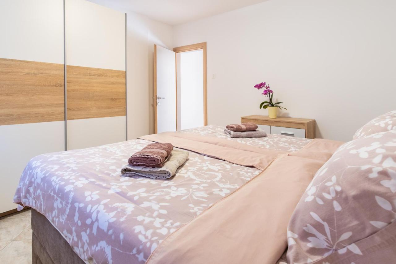 Apartmani Jolly Porec: Blizu Centra I Mora 外观 照片